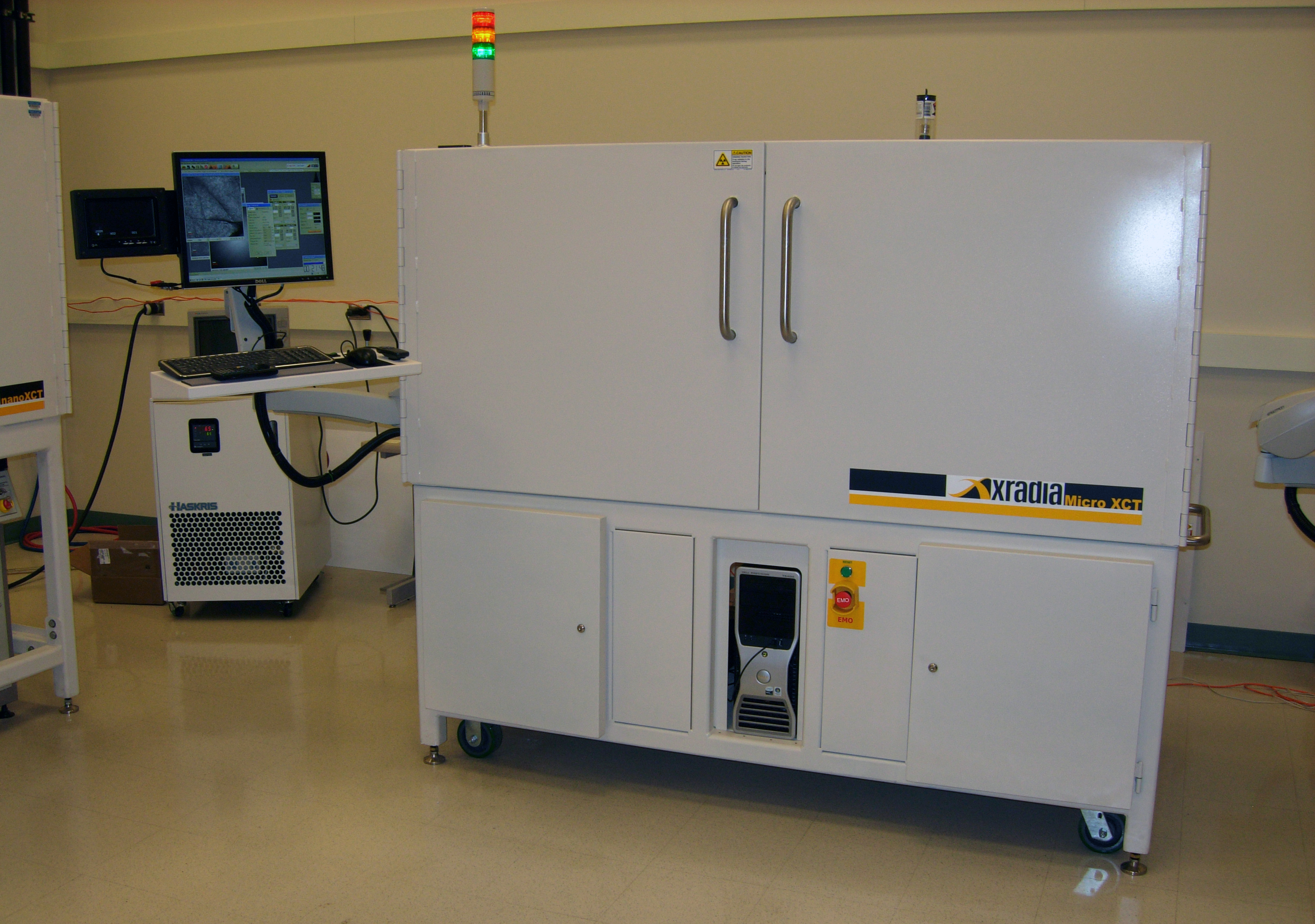 Xradia MicroXCT-400